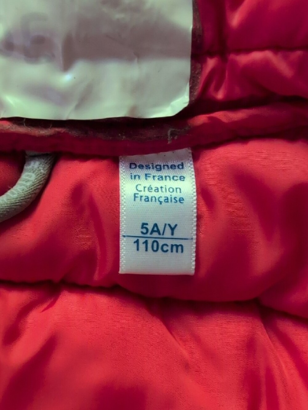 Kids Red Hooded Puffer Jacket by - Picture 3 of 5